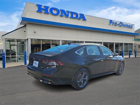 Used 2023 Honda Accord EX-L image 4