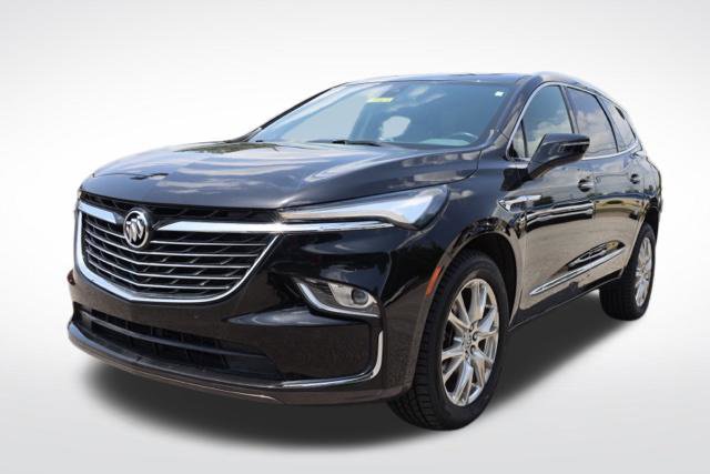 Used 2023 Buick Enclave Essence w/ Experience Buick Package FWD image 9