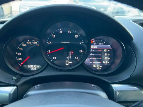 Used 2016 Porsche Cayman image 20