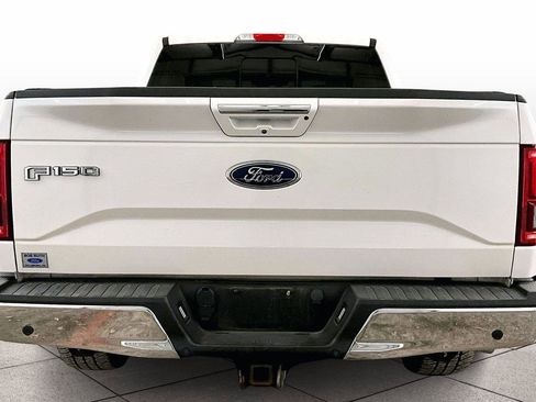 Used 2017 Ford F150 Lariat w/ Equipment Group 502A Luxury image 5