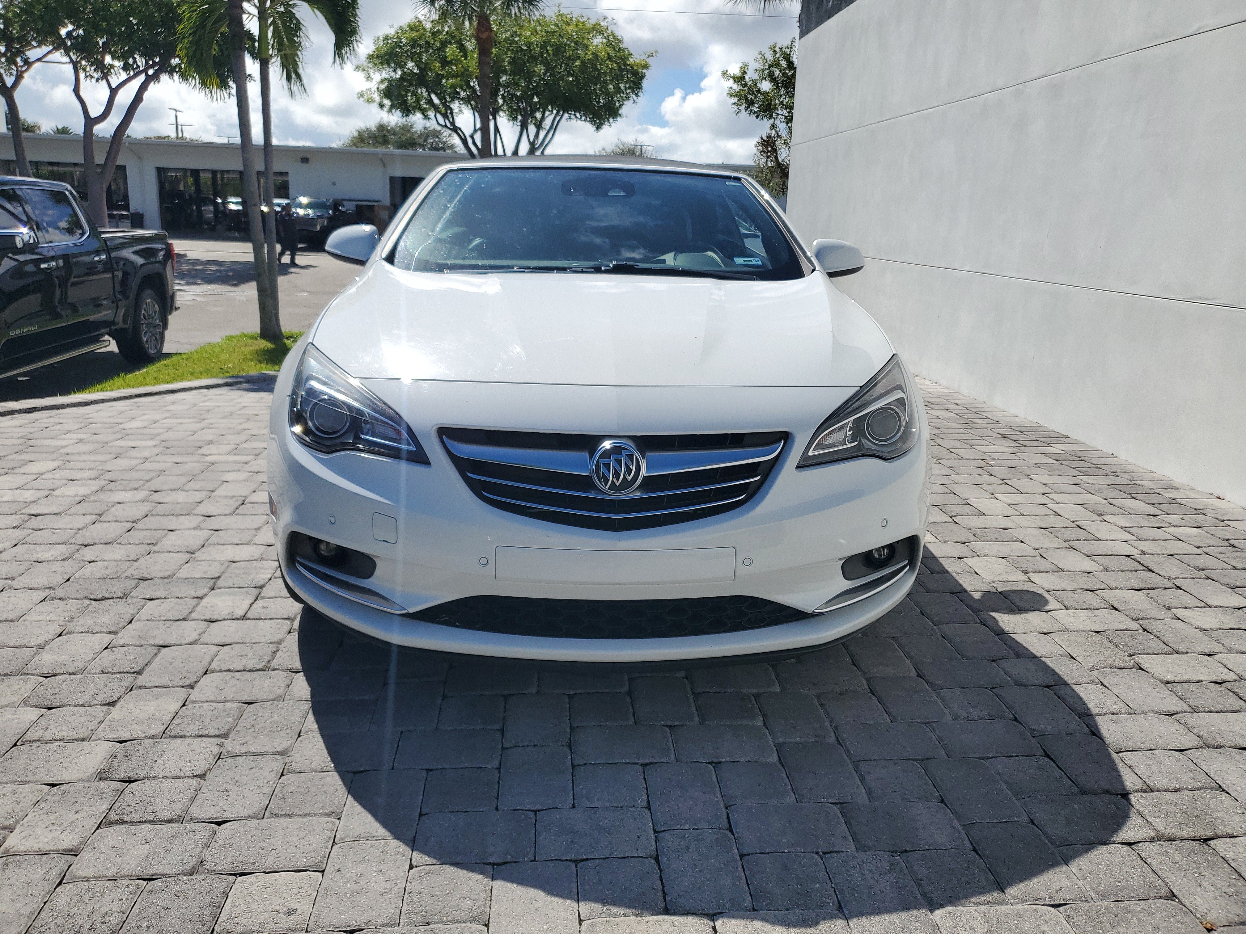 Used 2016 Buick Cascada Premium FWD image 2