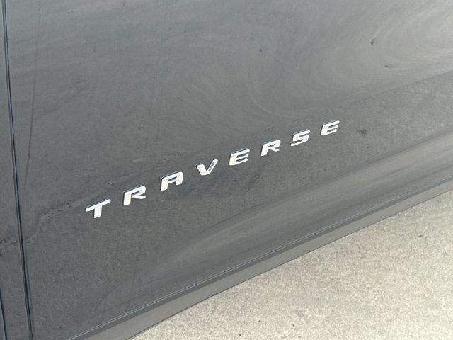 Certified 2026 Chevrolet Traverse LT w/ Driver Confidence Package FWD image 33