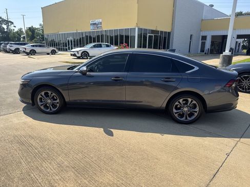 Used 2023 Honda Accord EX image 23