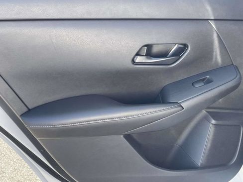 Used 2024 Nissan Sentra SV FWD image 20