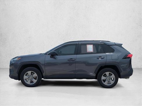 Certified 2025 Toyota RAV4 LE AWD/4WD image 8