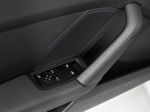 Certified 2024 Porsche 911 Carrera image 28