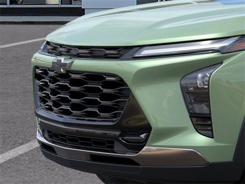 New 2026 Chevrolet Trax ACTIV w/ Sunroof Package image 13