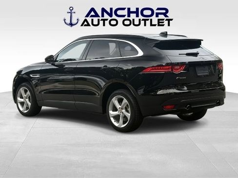 Used 2019 Jaguar F-PACE Premium image 6