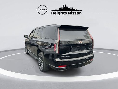 Used 2022 Cadillac Escalade ESV Sport image 7