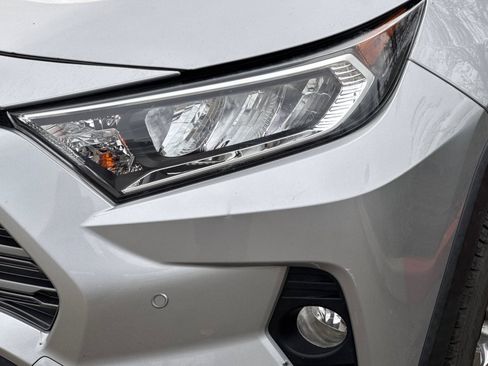 Used 2020 Toyota RAV4 Limited image 53