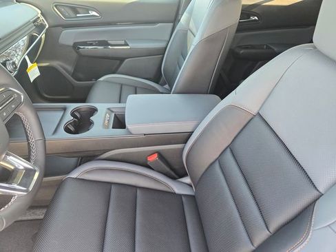 New 2026 Honda Prologue Touring image 8