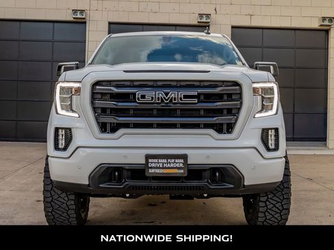 Used 2022 GMC Sierra 1500 Elevation w/ Driver Alert Package I image 4