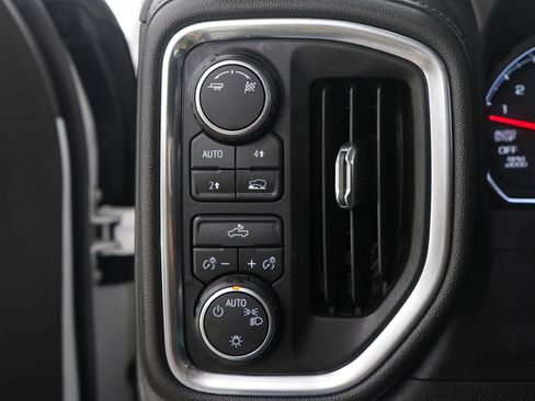 Used 2019 Chevrolet Silverado 1500 LT w/ All-Star Edition image 24