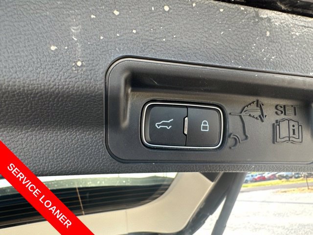 New 2026 Ford Explorer Active RWD image 15