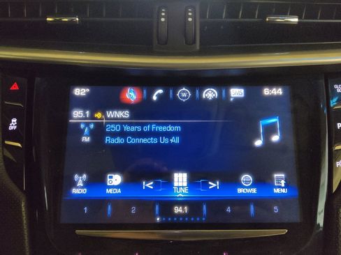 Used 2017 Cadillac XTS Luxury FWD image 25