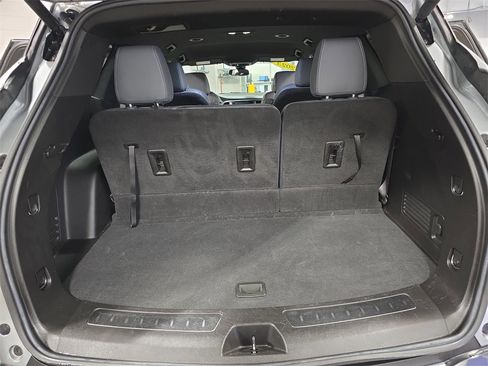 Certified 2023 Buick Enclave Essence image 13