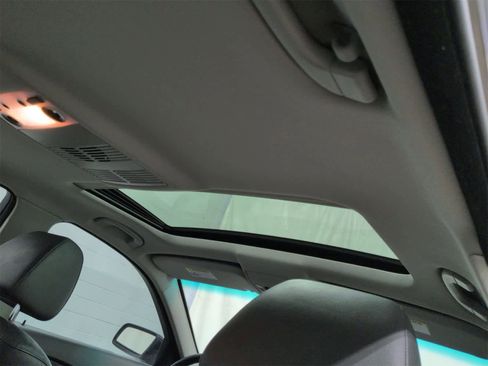 Used 2006 BMW 530xi 530xi image 23