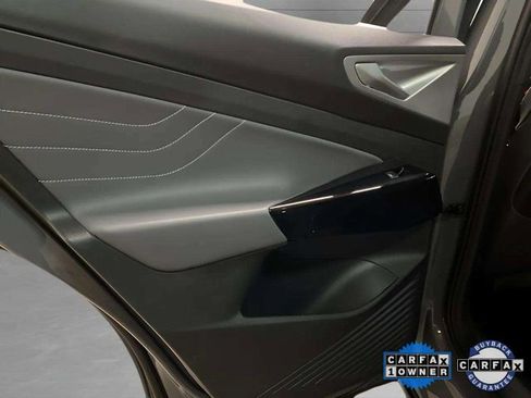 Used 2024 Volkswagen ID.4 S image 68