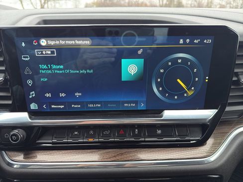 Used 2025 Chevrolet Silverado 1500 LT image 30