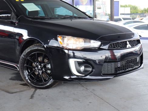 Used 2017 Mitsubishi Lancer LE image 2