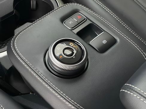 Used 2023 Ford Mustang Mach-E Select image 35