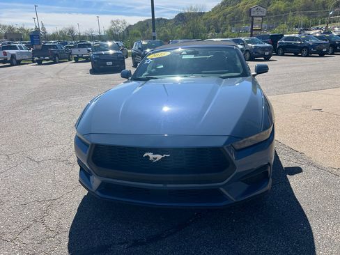 Used 2025 Ford Mustang Premium RWD image 6