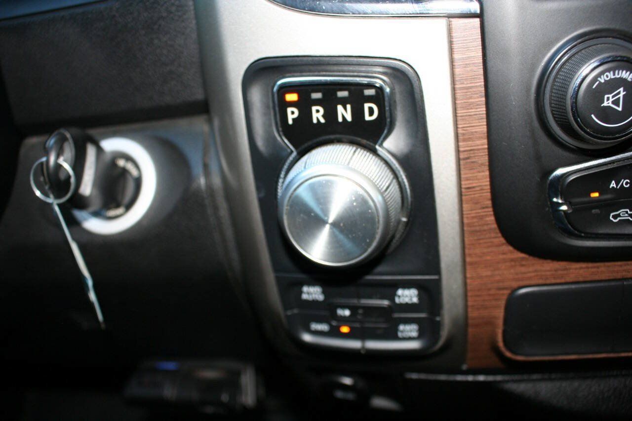 Used 2017 RAM 1500 Laramie AWD/4WD image 20