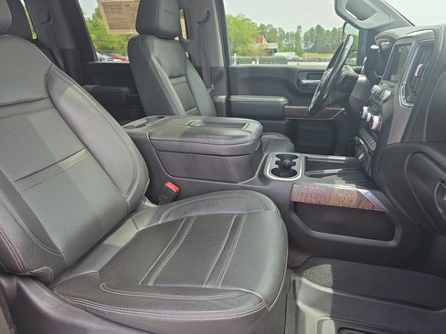 Used 2021 GMC Sierra 2500 Denali w/ Denali Black Diamond Edition AWD/4WD image 10