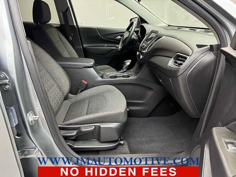 Used 2024 Chevrolet Equinox LT AWD/4WD image 19