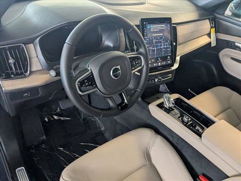 Certified 2026 Volvo XC90 B6 Plus w/ Protection Package Premier AWD/4WD image 3