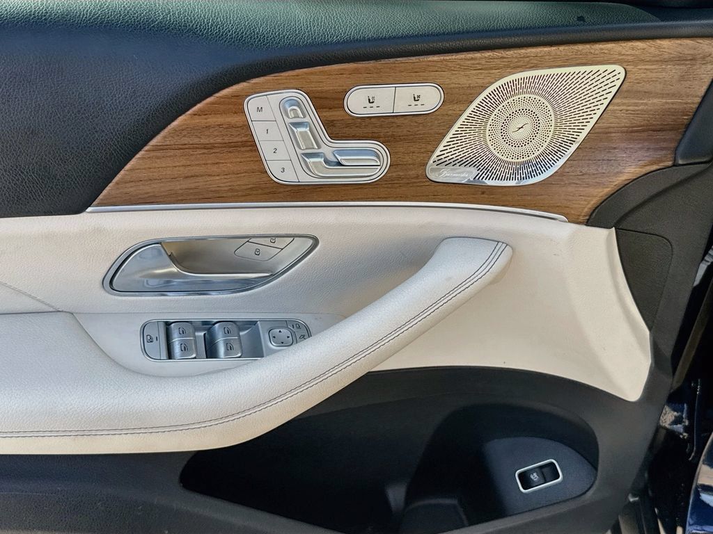 Used 2022 Mercedes-Benz GLE 350 image 19