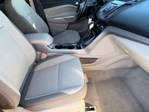 Used 2014 Ford C-MAX SE image 9