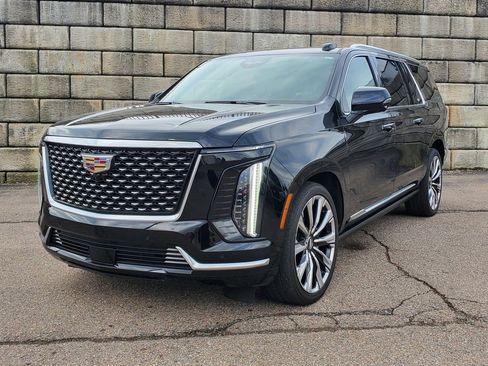 Certified 2025 Cadillac Escalade ESV Premium Luxury w/ Touring Package AWD/4WD image 1