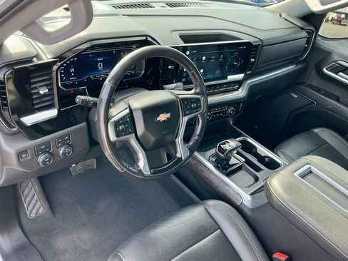 Used 2022 Chevrolet Silverado 1500 LTZ w/ Max Trailering Package image 39