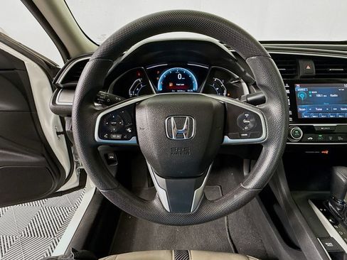Used 2017 Honda Civic EX image 10