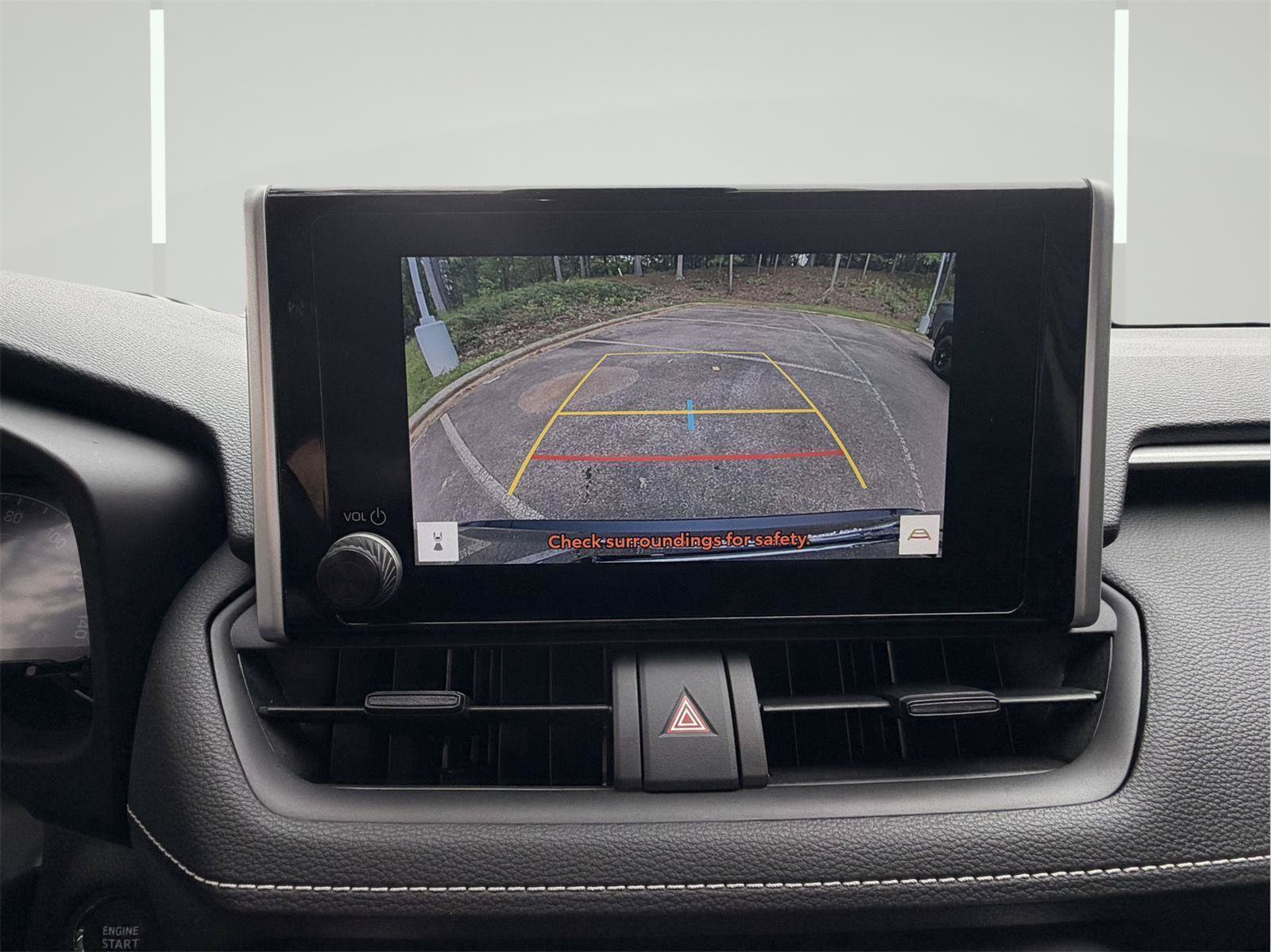 Used 2025 Toyota RAV4 XLE w/ Convenience Package FWD image 94
