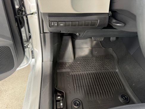 Certified 2026 Toyota Corolla LE image 11