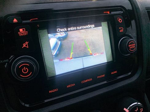 Used 2017 RAM ProMaster 1500 image 18