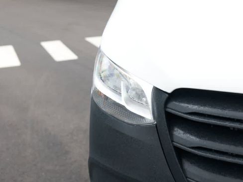 New 2025 Mercedes-Benz Sprinter 2500 image 17