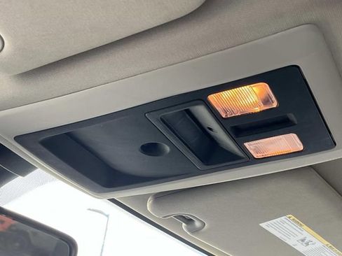 Used 2023 RAM 1500 Classic SLT image 32