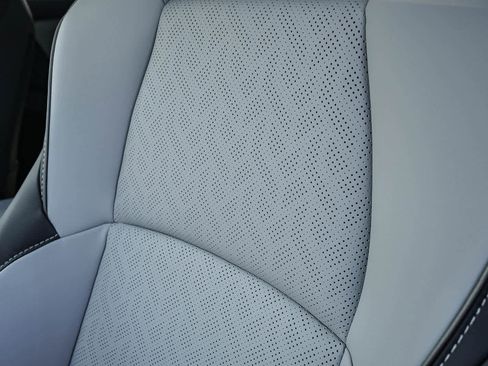 New 2026 Subaru Solterra image 24