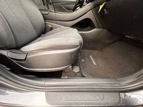Used 2021 Hyundai Santa Fe SEL image 32