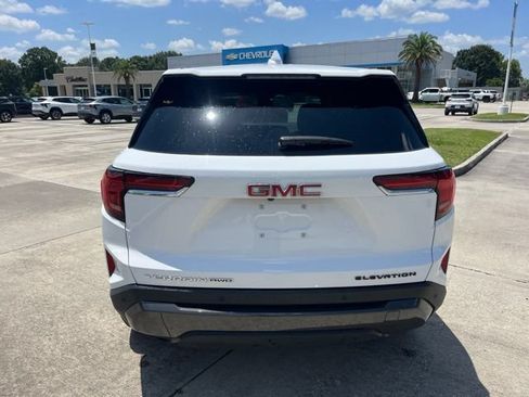 Used 2025 GMC Terrain Elevation AWD/4WD image 5