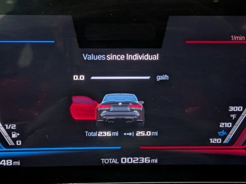 Used 2026 BMW M4 xDrive Competition image 11