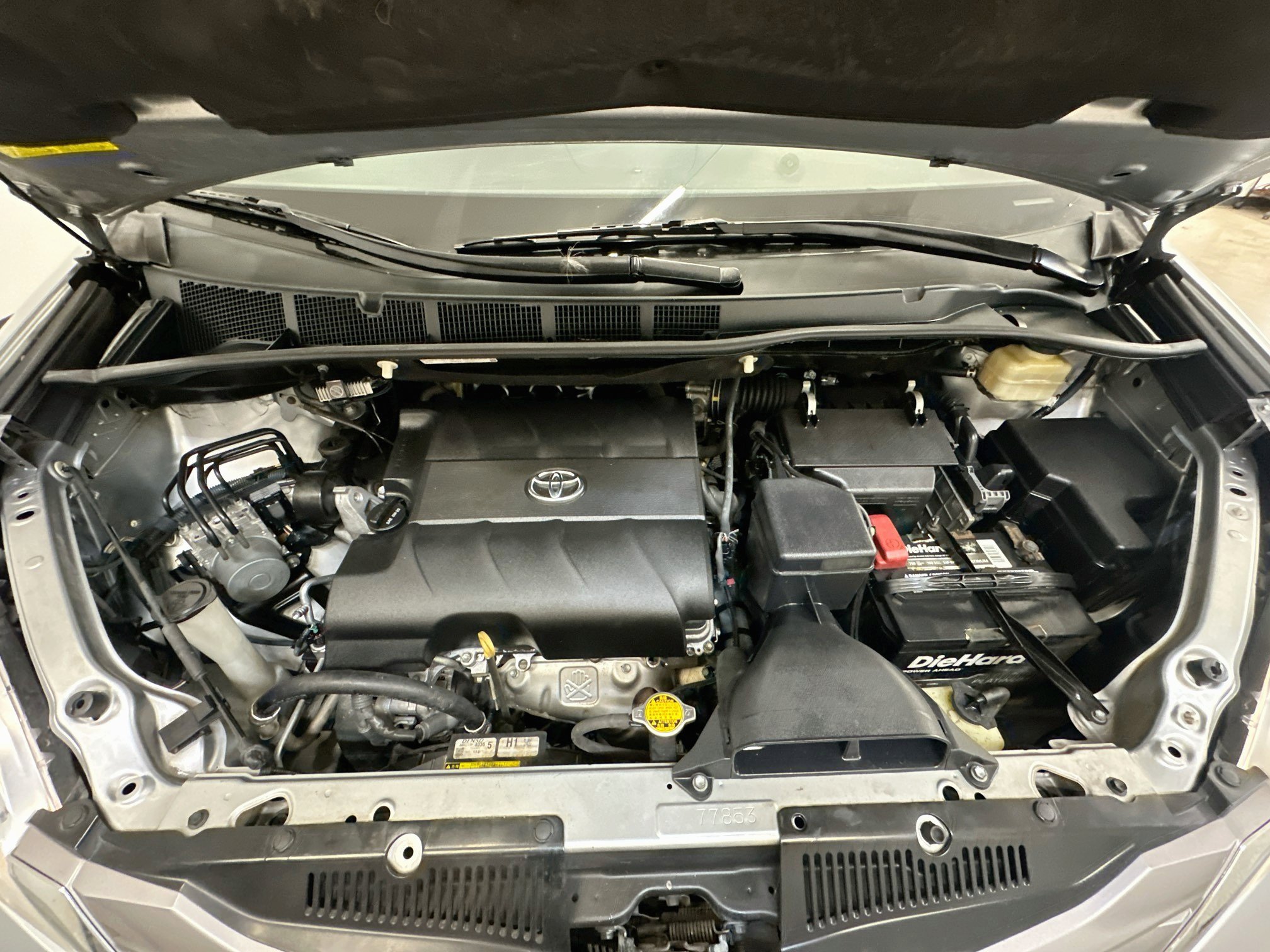 Used 2016 Toyota Sienna XLE w/ XLE Navigation Package FWD image 37