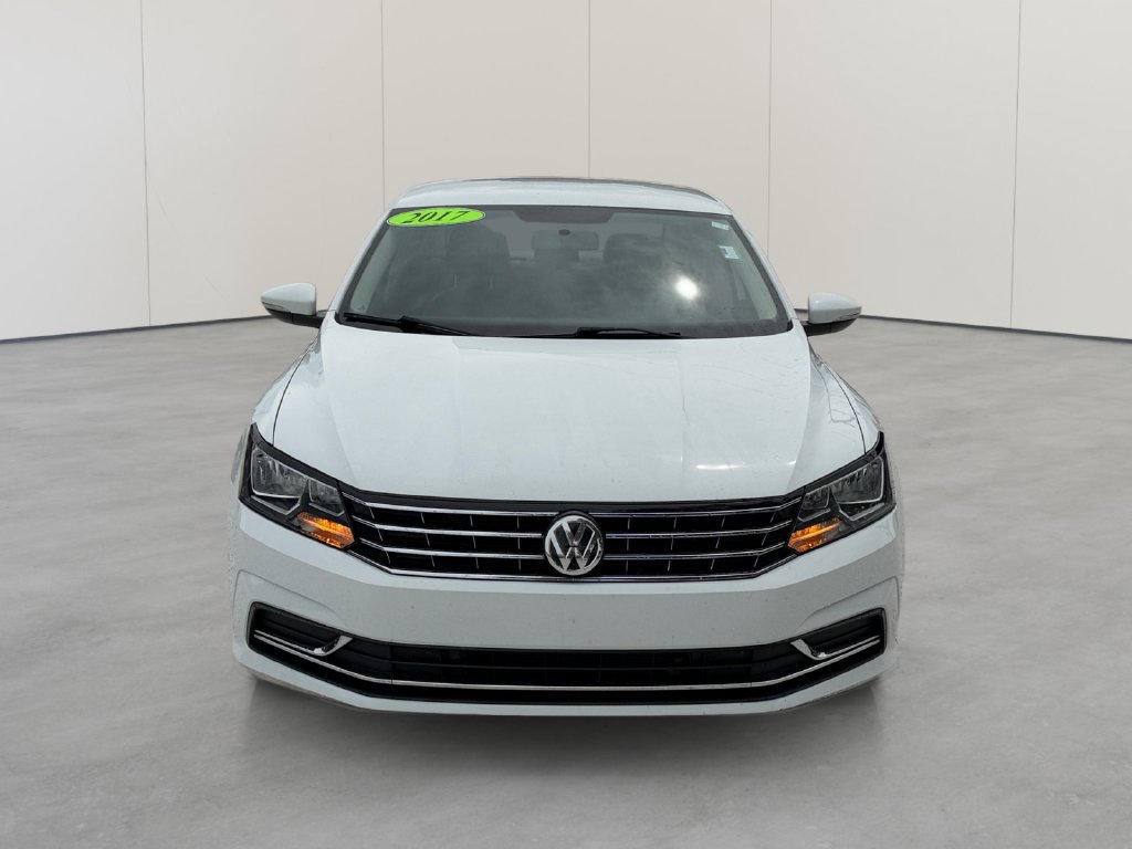 Used 2017 Volkswagen Passat 1.8T S FWD image 8