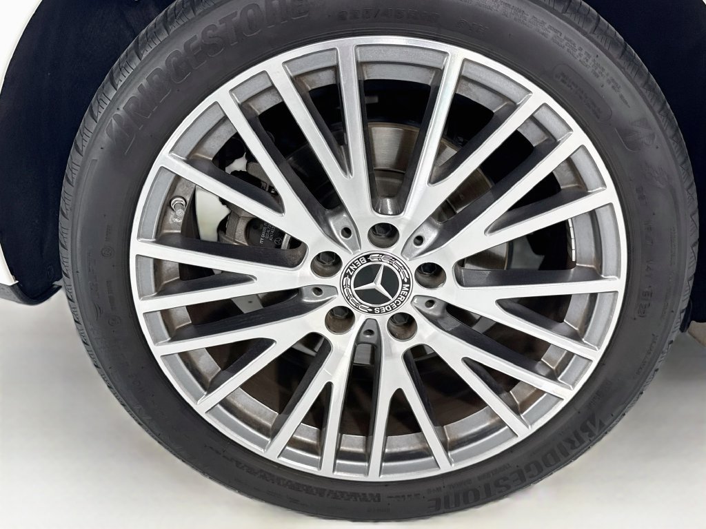 Used 2023 Mercedes-Benz CLA 250 image 33