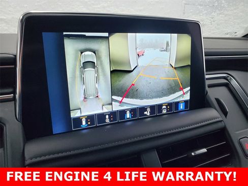 Used 2023 Chevrolet Suburban Z71 w/ Luxury Package image 25