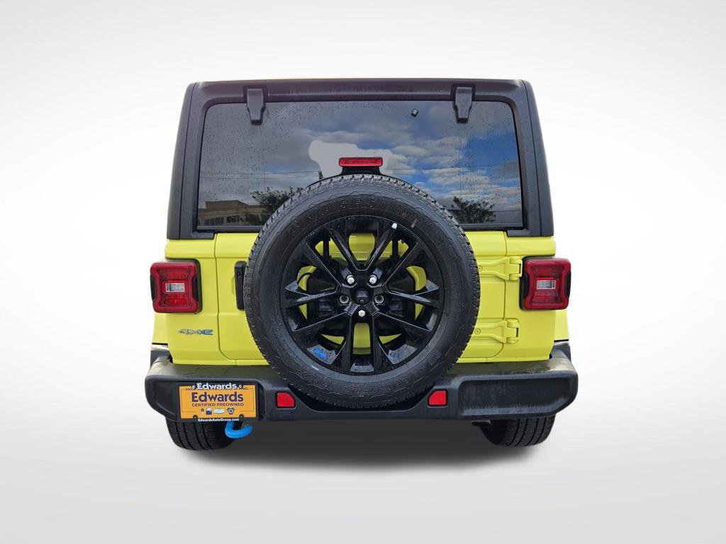 Used 2023 Jeep Wrangler Unlimited Sahara w/ Cold Weather Group AWD/4WD image 4