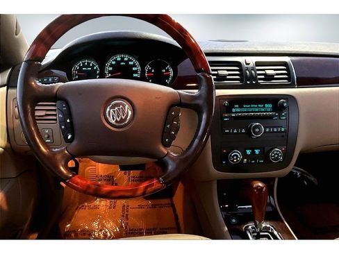Used 2008 Buick Lucerne CXL w/ Ultra Confidence Package image 6